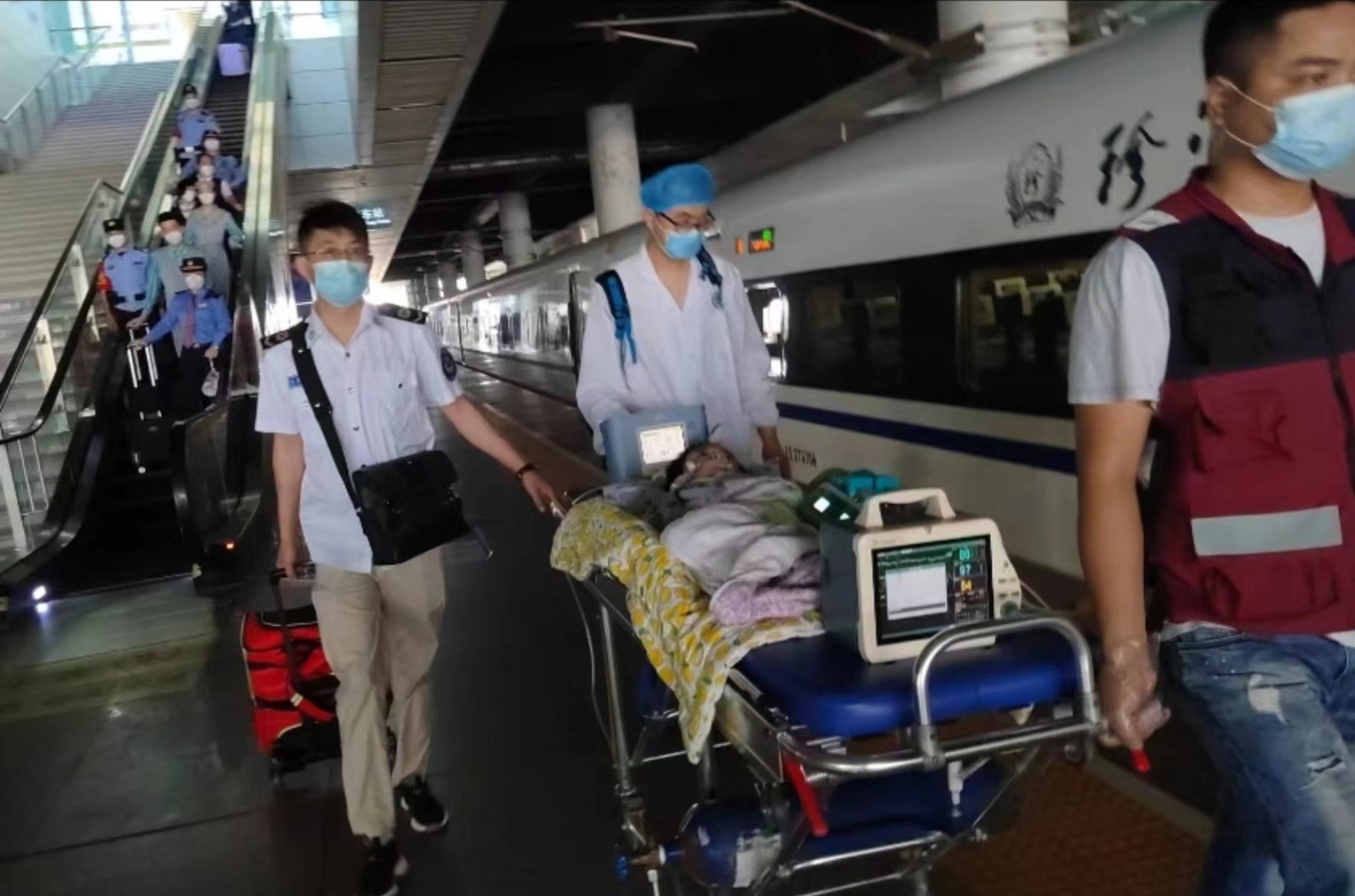 旬邑县高铁转运公司